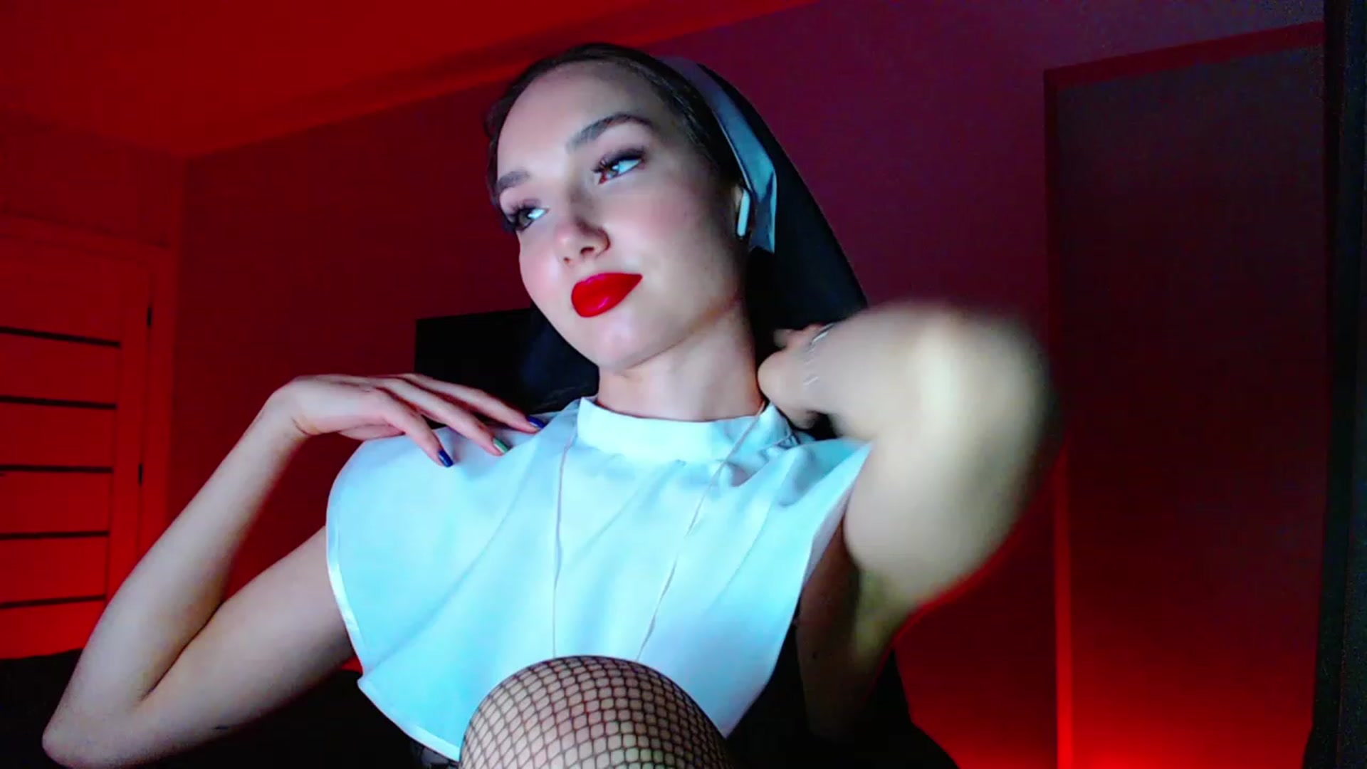Gallery image thumbnail from Browncat04's myfreecams stream on, 10/30/2023, 17:41 image 12 of 20