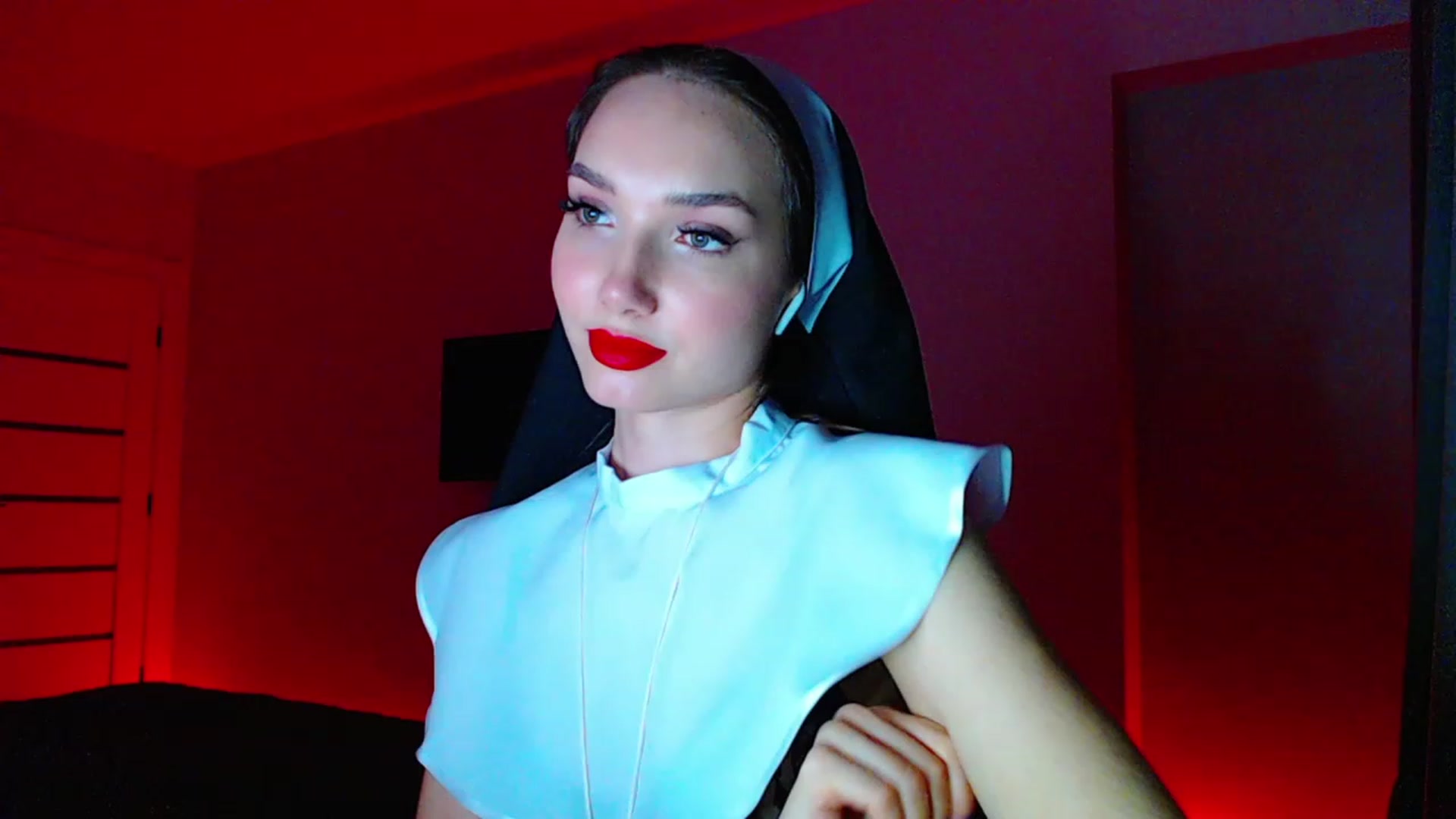 Gallery image thumbnail from Browncat04's myfreecams stream on, 10/30/2023, 17:41 image 11 of 20