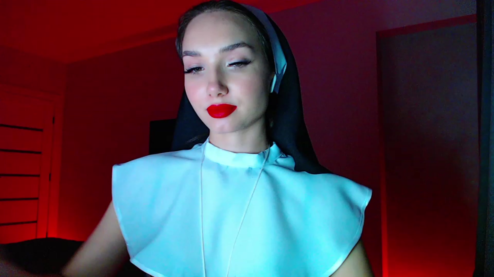 Gallery image thumbnail from Browncat04's myfreecams stream on, 10/30/2023, 17:41 image 7 of 20
