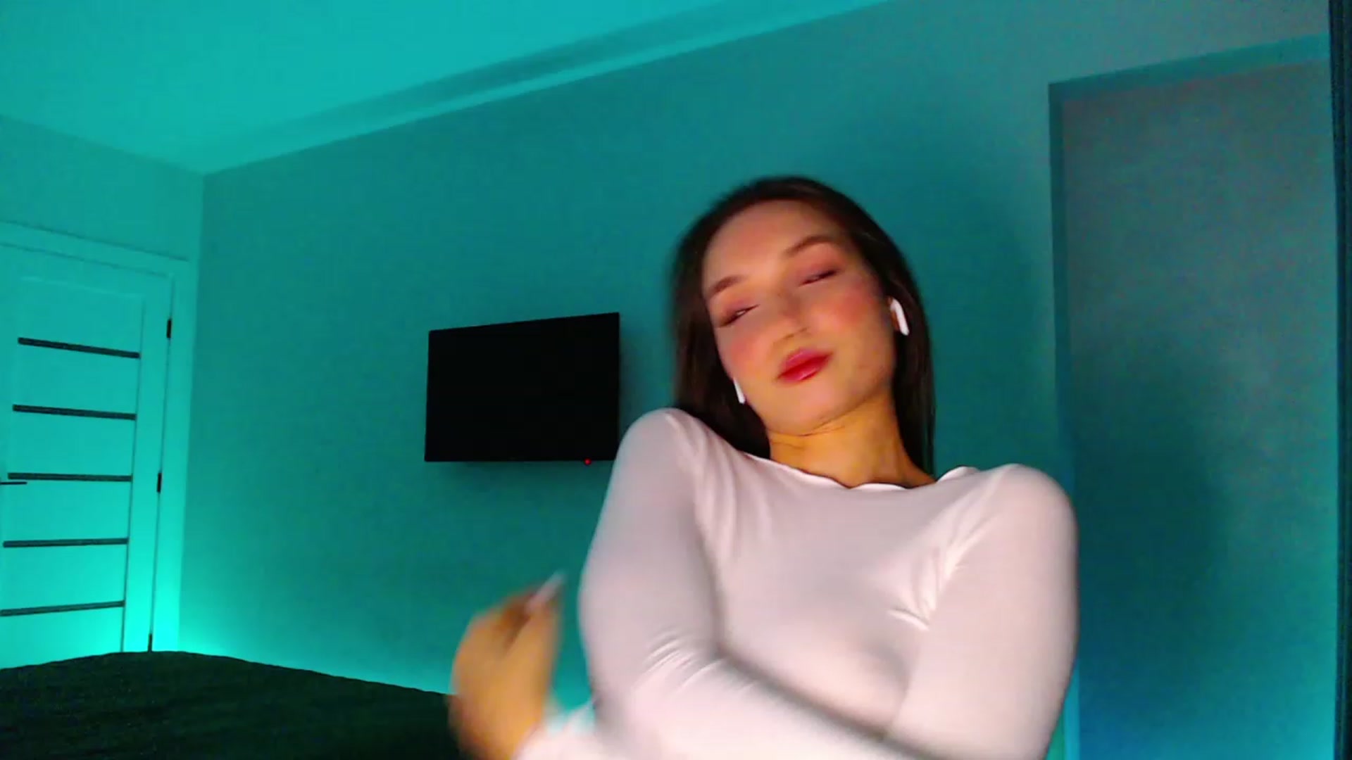 Gallery image thumbnail from Browncat04's myfreecams stream on, 11/14/2023, 16:39 image 7 of 20