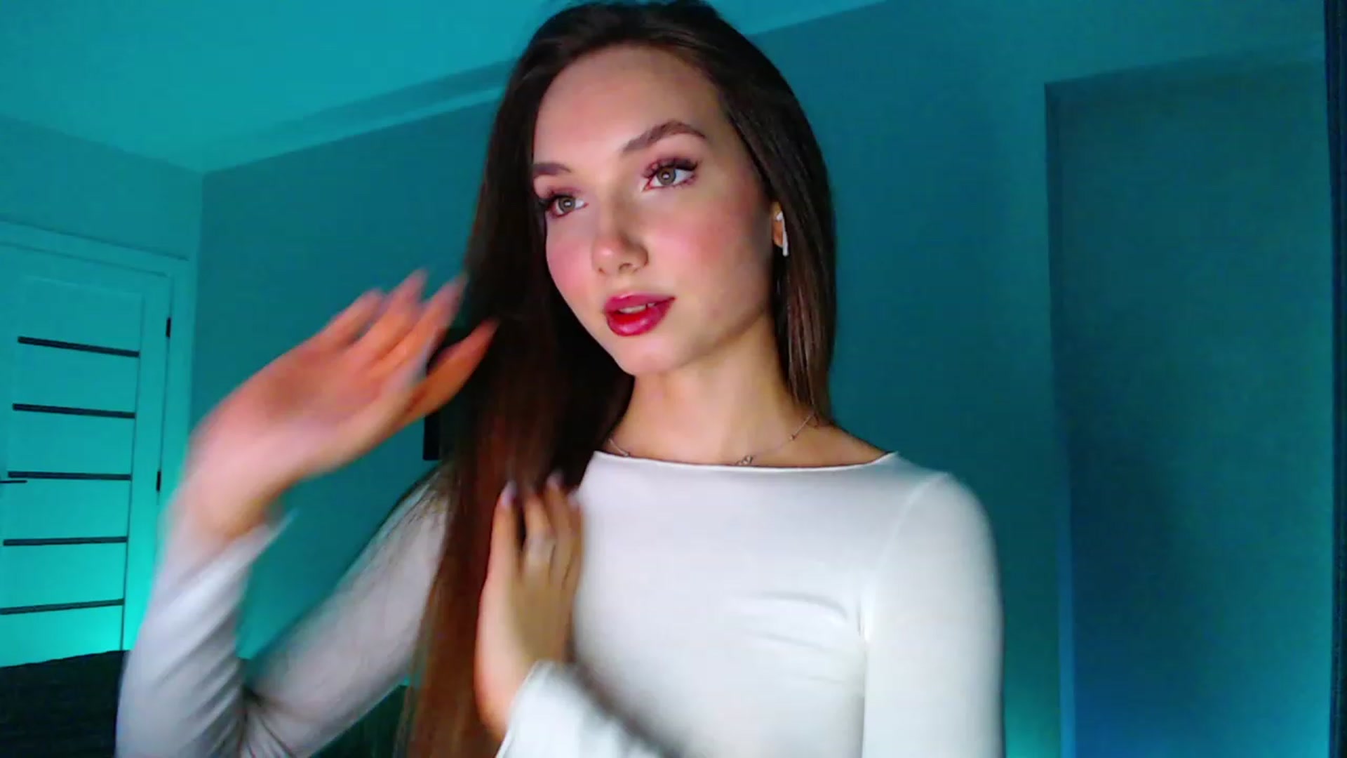 Gallery image thumbnail from Browncat04's myfreecams stream on, 11/14/2023, 16:39 image 14 of 20