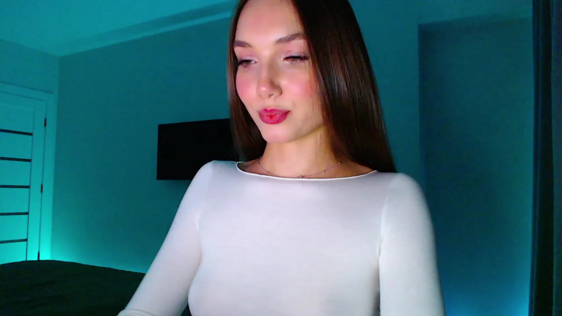 Gallery image thumbnail from Browncat04's myfreecams stream on, 11/14/2023, 17:38 image 15 of 20