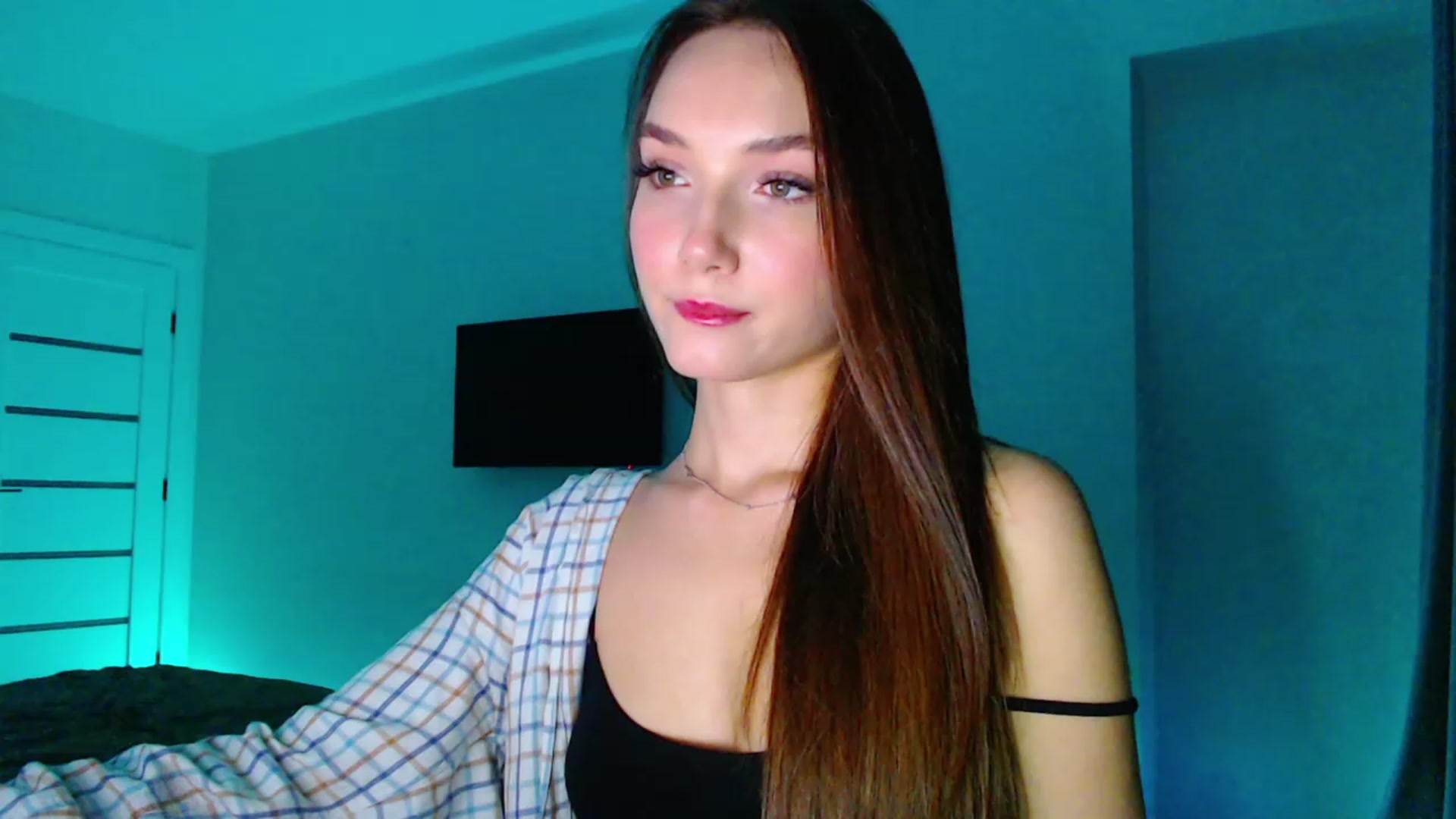 Gallery image thumbnail from Browncat04's myfreecams stream on, 11/16/2023, 14:03 image 10 of 20