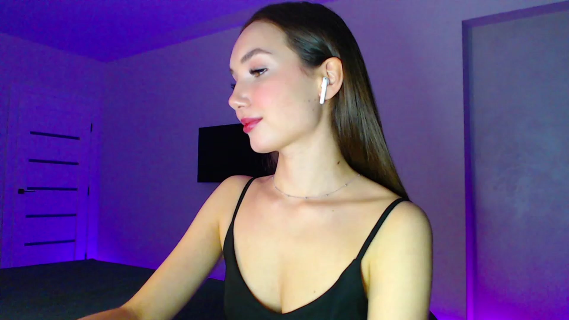 Gallery image thumbnail from Browncat04's myfreecams stream on, 11/23/2023, 15:17 image 10 of 20