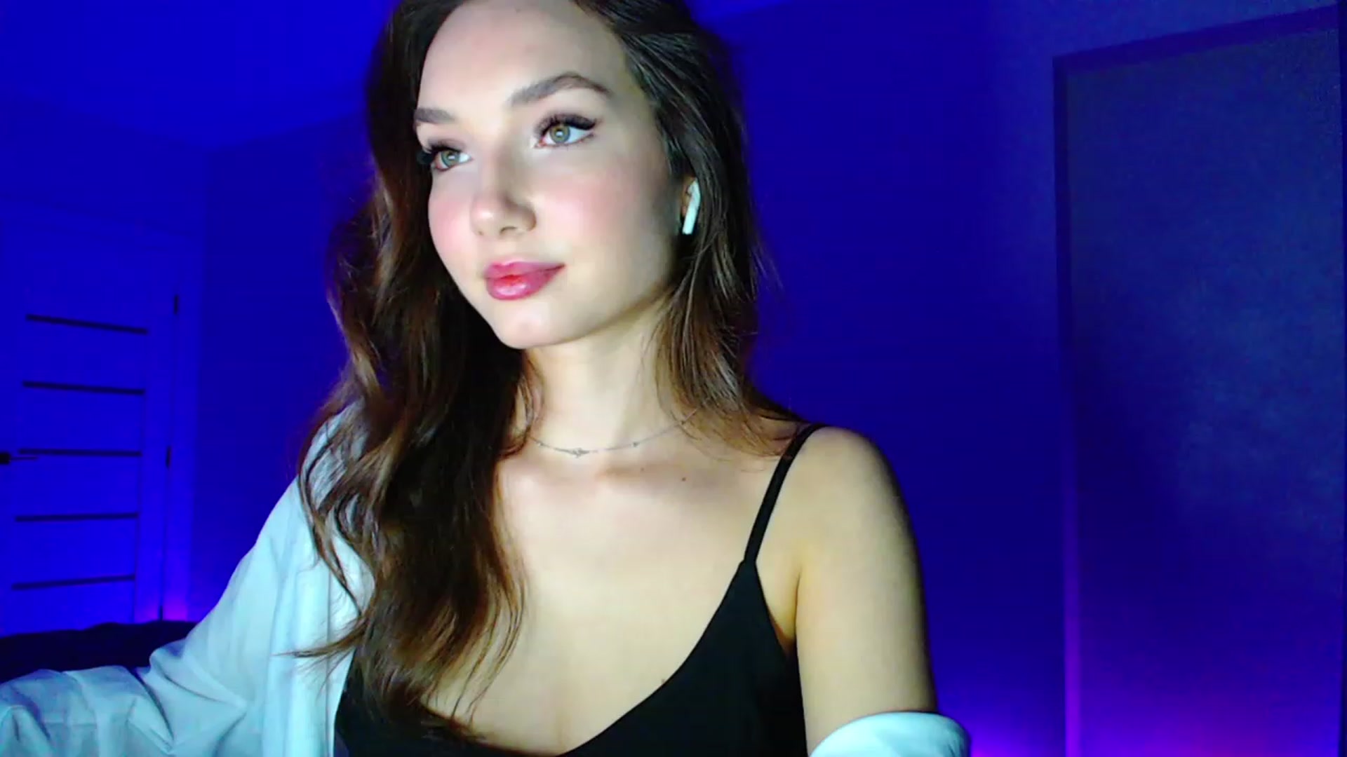 Gallery image thumbnail from Browncat04's myfreecams stream on, 11/27/2023, 17:27 image 12 of 20