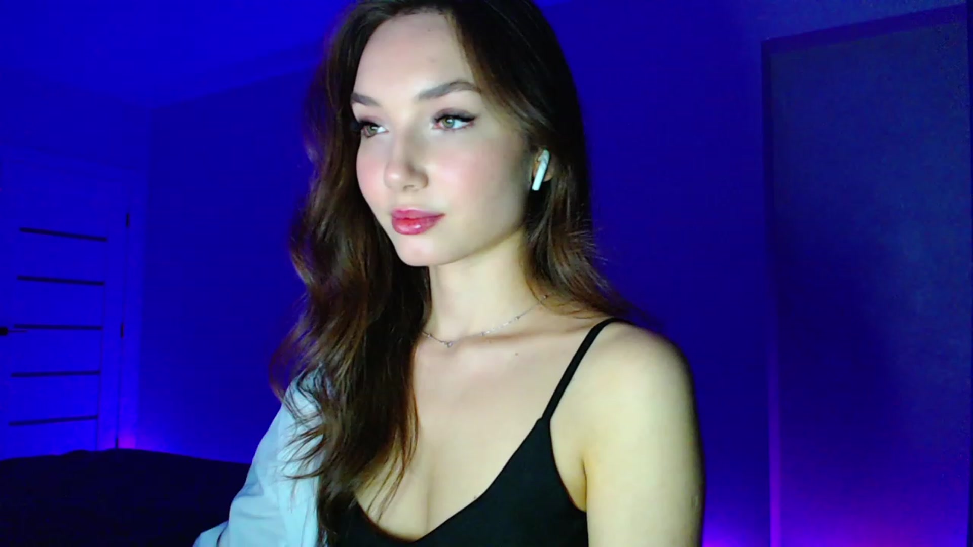 Gallery image thumbnail from Browncat04's myfreecams stream on, 11/27/2023, 17:27 image 5 of 20