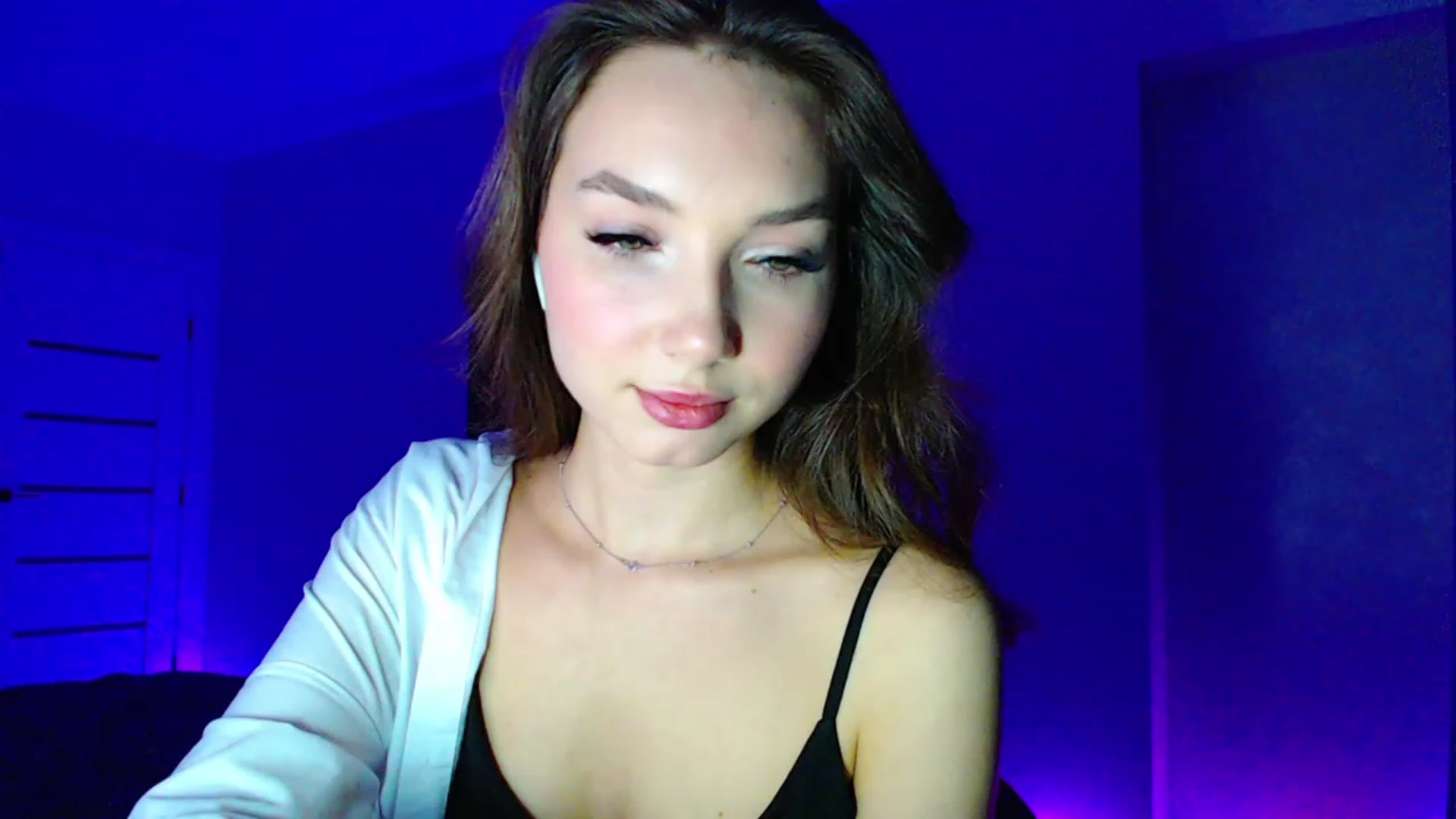 Gallery image thumbnail from Browncat04's myfreecams stream on, 11/27/2023, 17:27 image 19 of 20