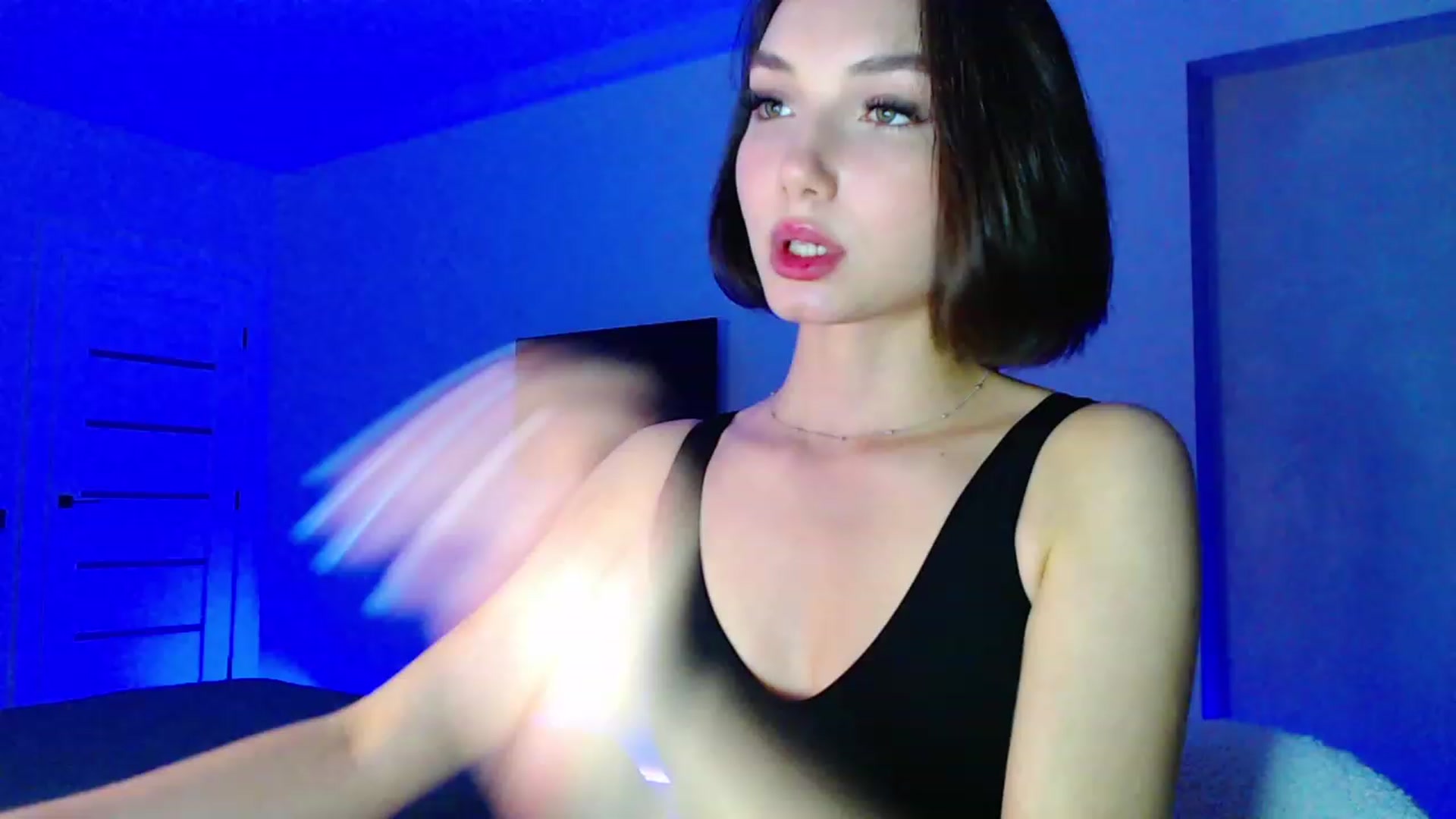 Gallery image thumbnail from Browncat04's myfreecams stream on, 01/25/2024, 16:04 image 15 of 20