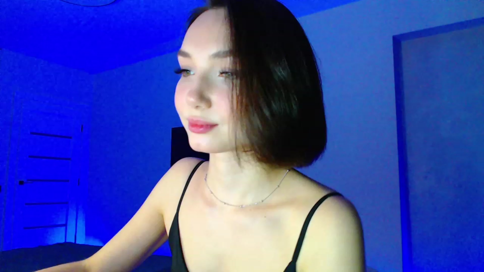 Gallery image thumbnail from Browncat04's myfreecams stream on, 02/03/2024, 18:13 image 17 of 20