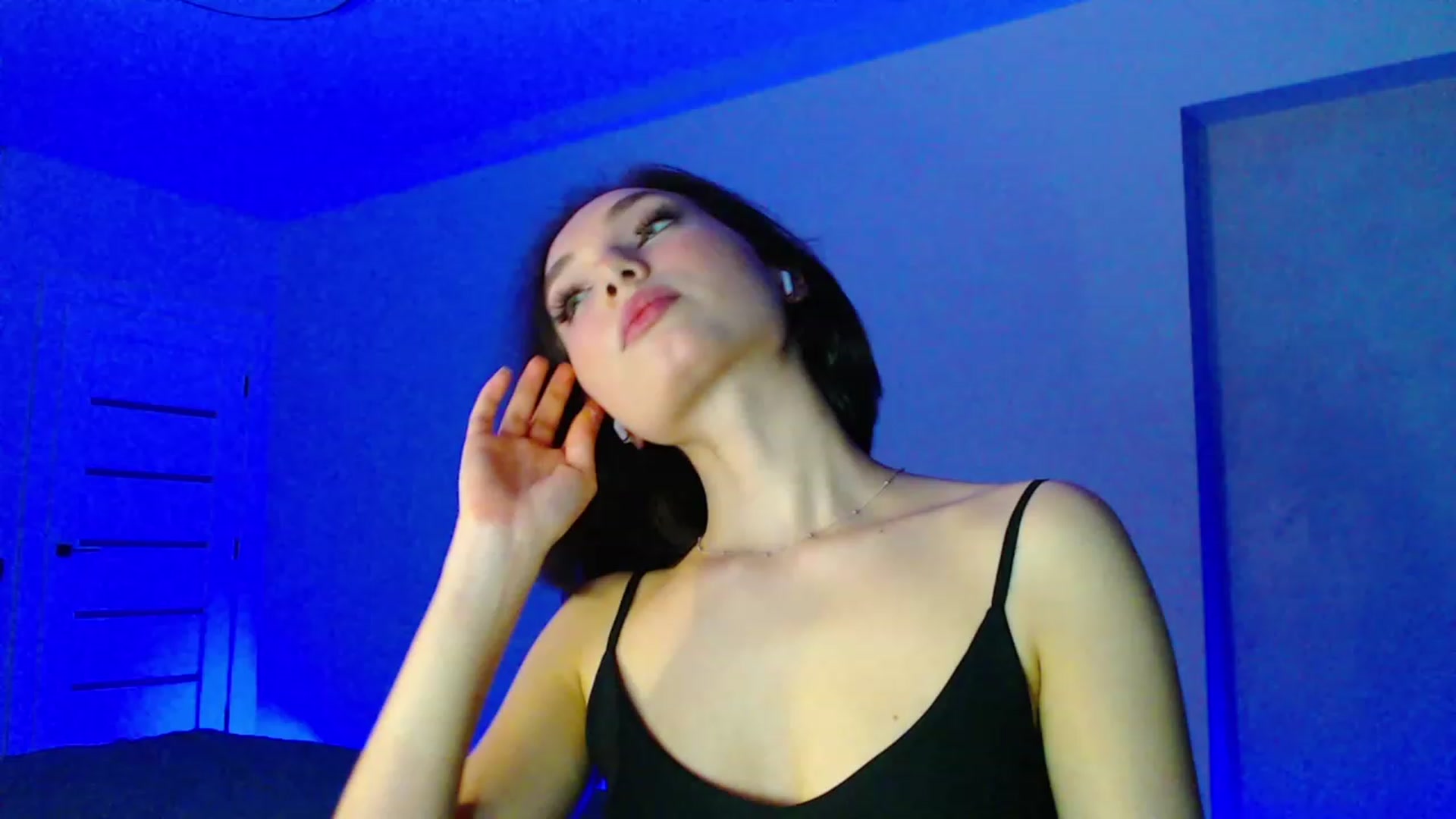Gallery image thumbnail from Browncat04's myfreecams stream on, 02/03/2024, 18:13 image 18 of 20