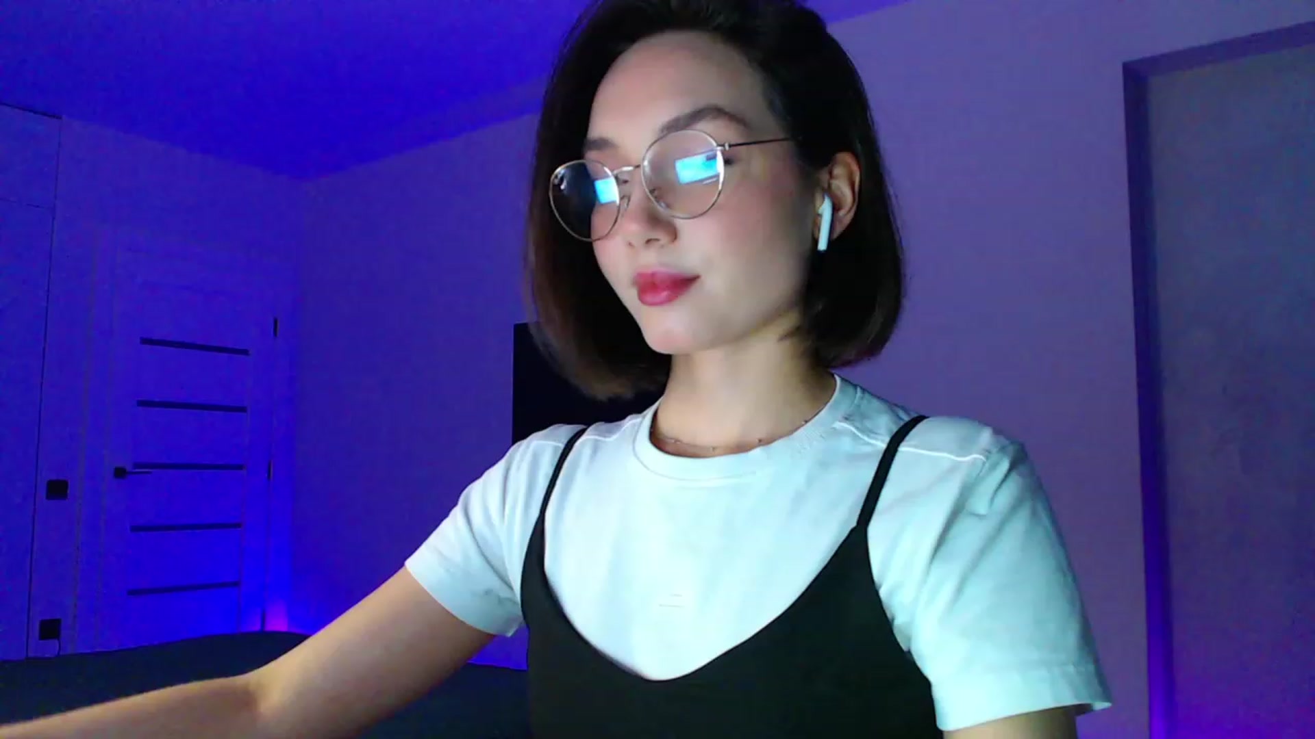 Gallery image thumbnail from Browncat04's myfreecams stream on, 02/18/2024, 15:59 image 2 of 20