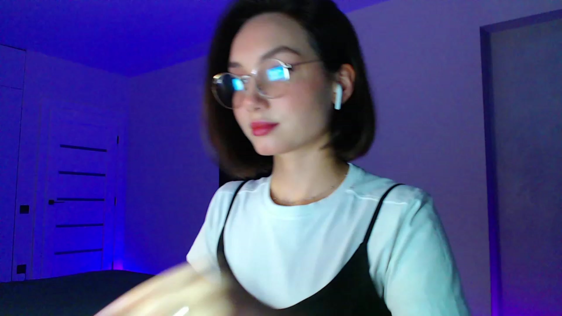 Gallery image thumbnail from Browncat04's myfreecams stream on, 02/18/2024, 15:59 image 1 of 20