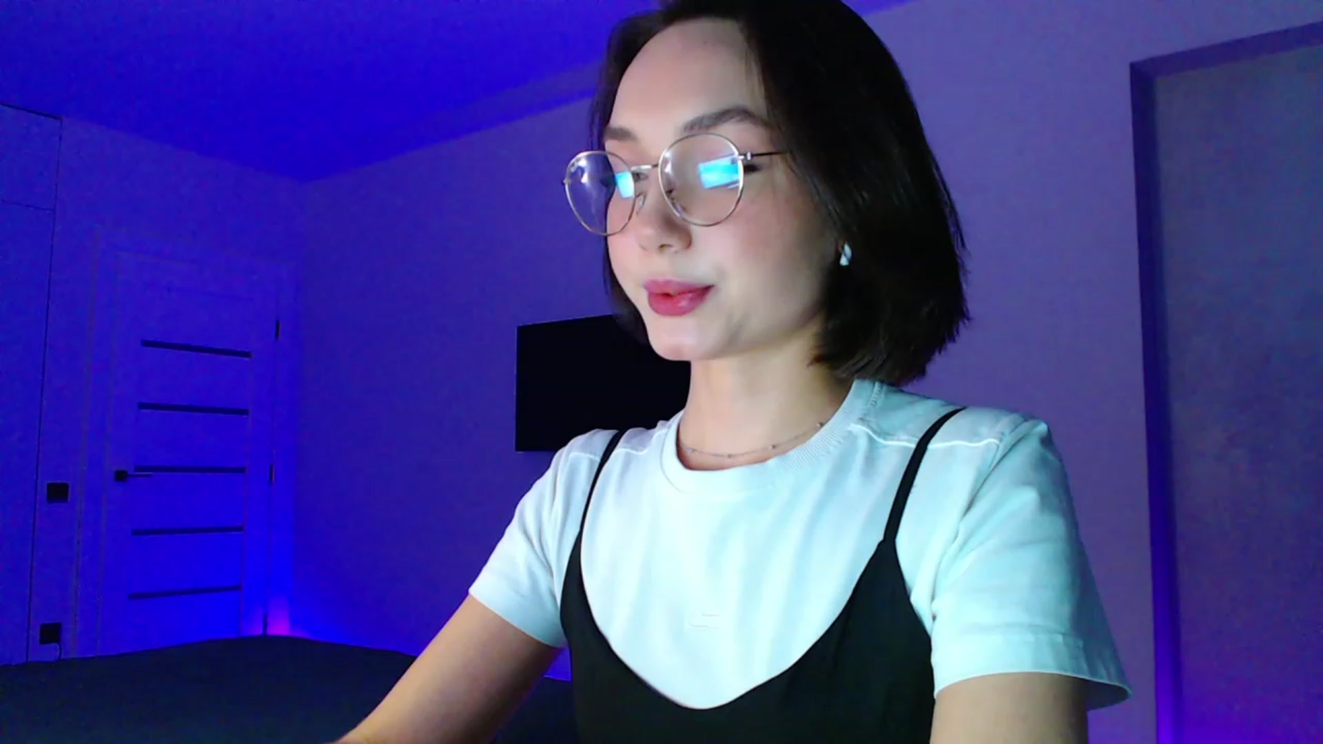 Gallery image thumbnail from Browncat04's myfreecams stream on, 02/18/2024, 15:59 image 5 of 20