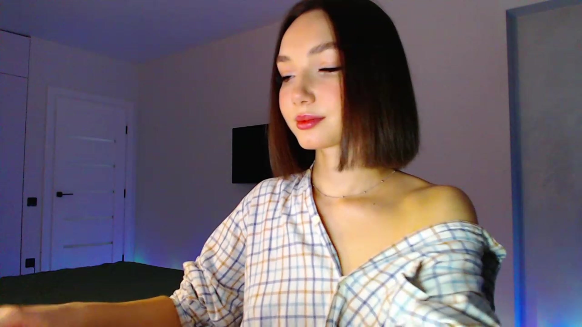 Gallery image thumbnail from Browncat04's myfreecams stream on, 02/24/2024, 14:31 image 4 of 20
