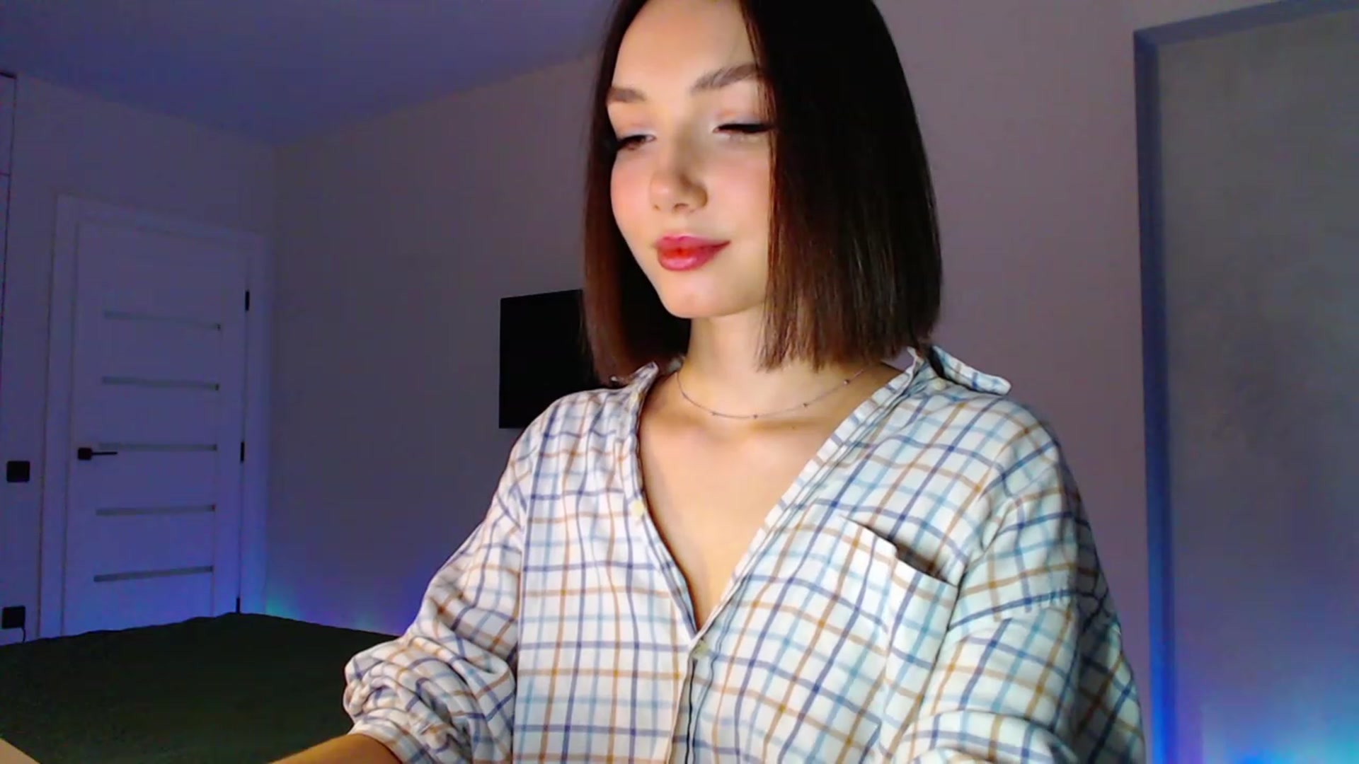 Gallery image thumbnail from Browncat04's myfreecams stream on, 02/24/2024, 14:31 image 15 of 20