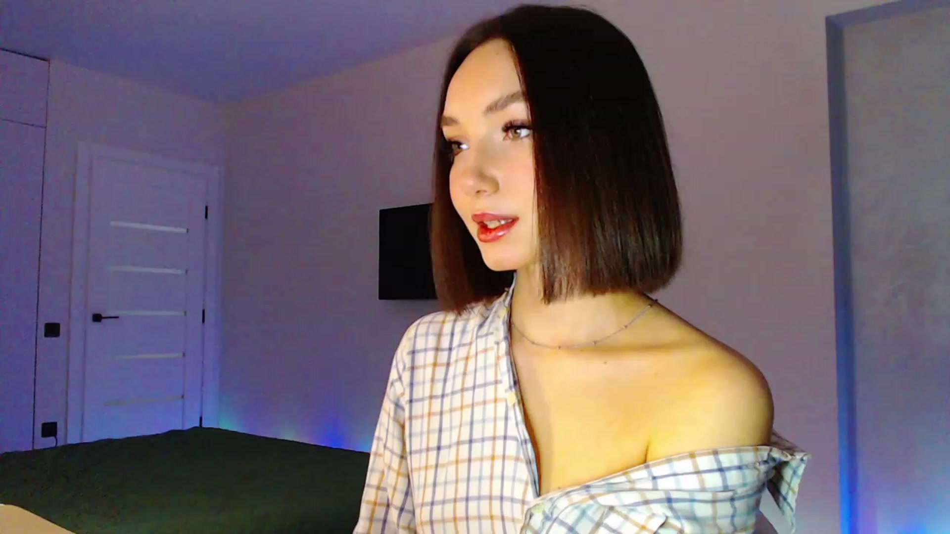 Gallery image thumbnail from Browncat04's myfreecams stream on, 02/24/2024, 14:31 image 2 of 20