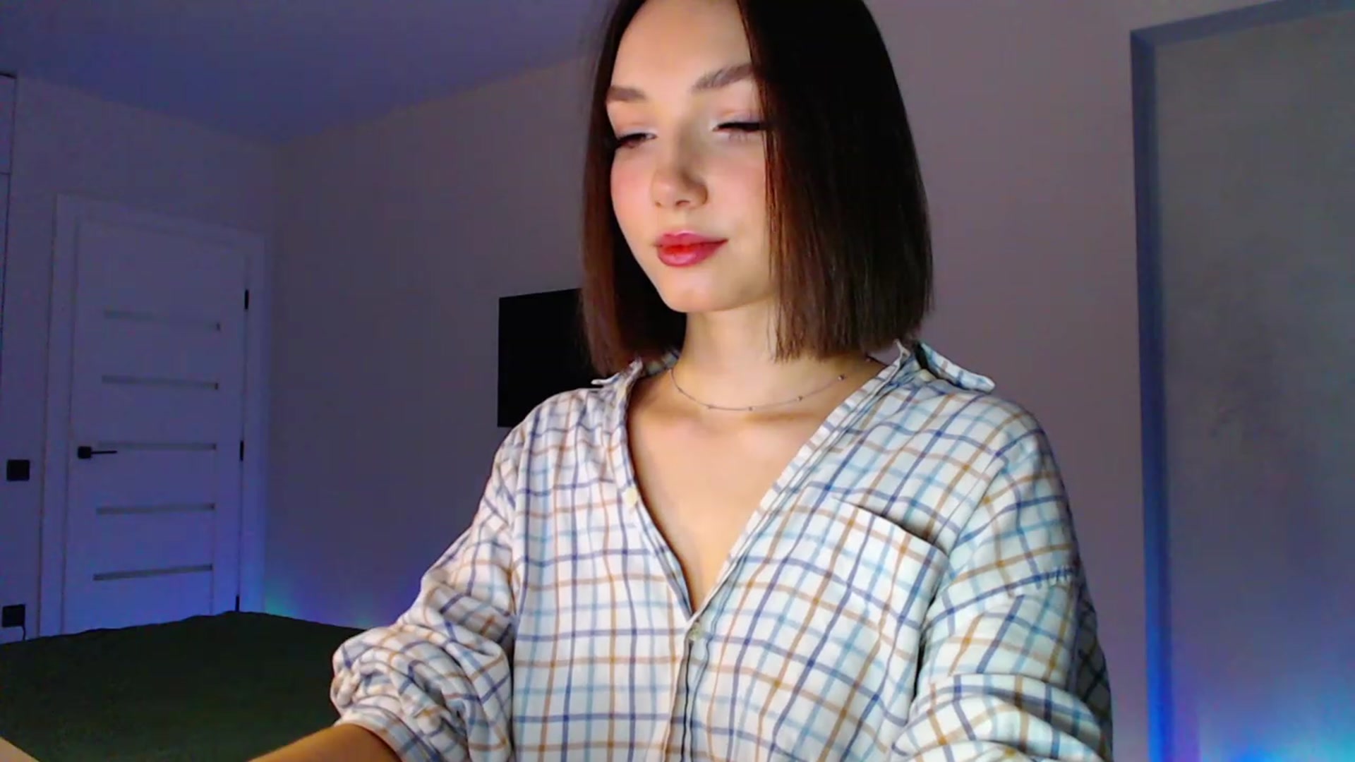 Gallery image thumbnail from Browncat04's myfreecams stream on, 02/24/2024, 14:31 image 14 of 20