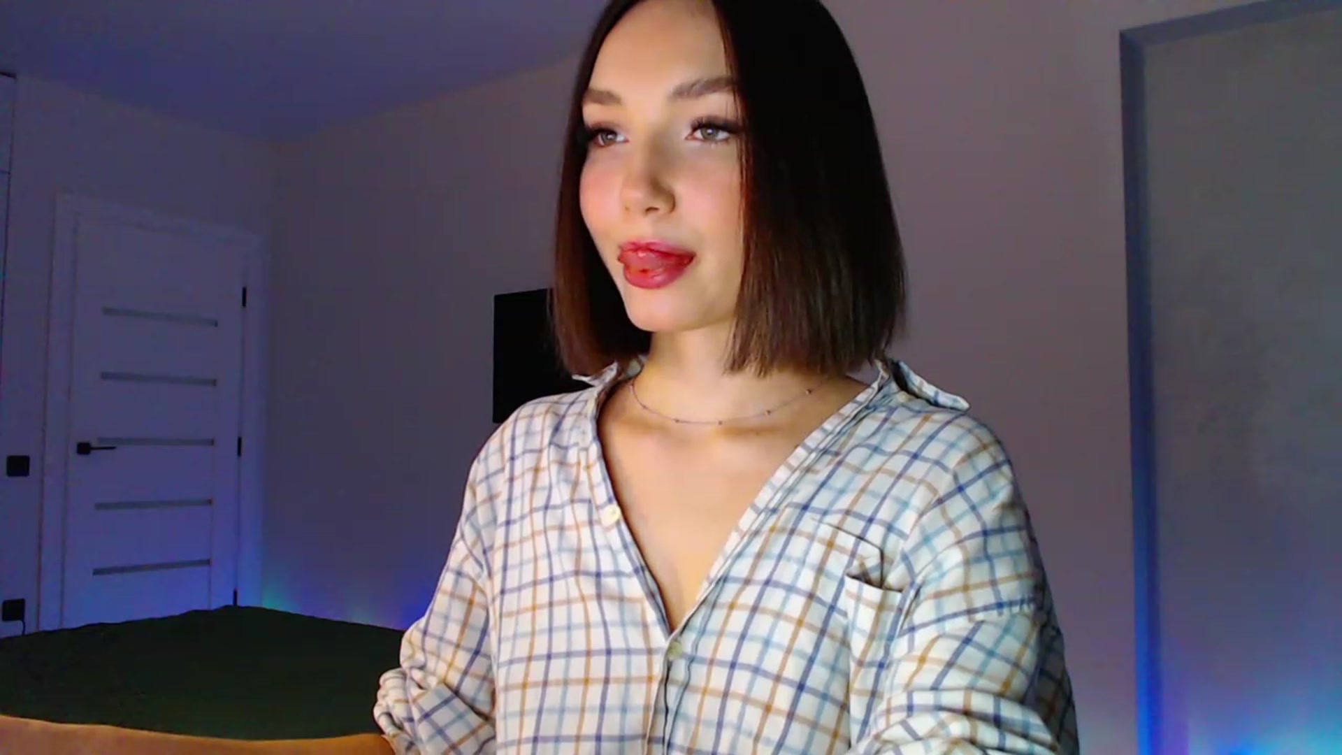 Gallery image thumbnail from Browncat04's myfreecams stream on, 02/24/2024, 14:31 image 17 of 20