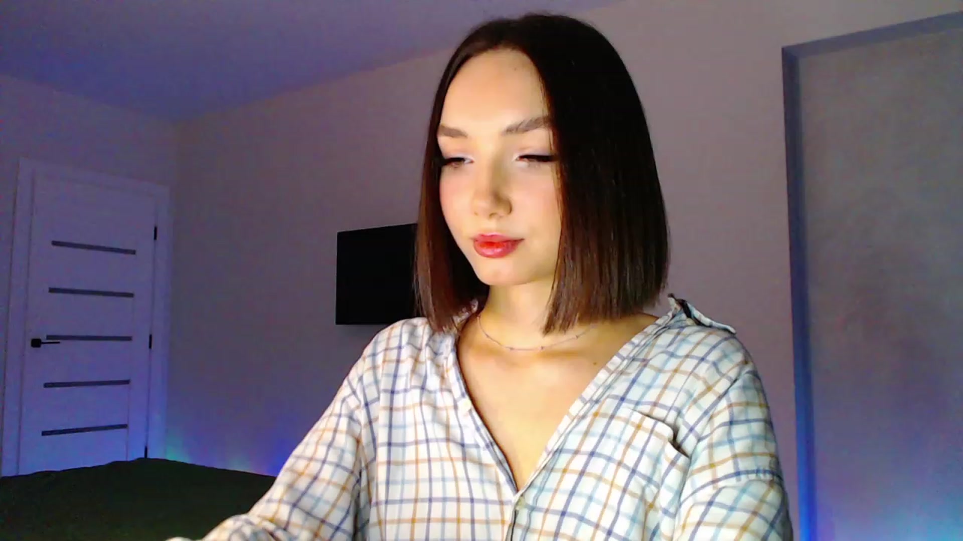 Gallery image thumbnail from Browncat04's myfreecams stream on, 02/24/2024, 15:04 image 18 of 20