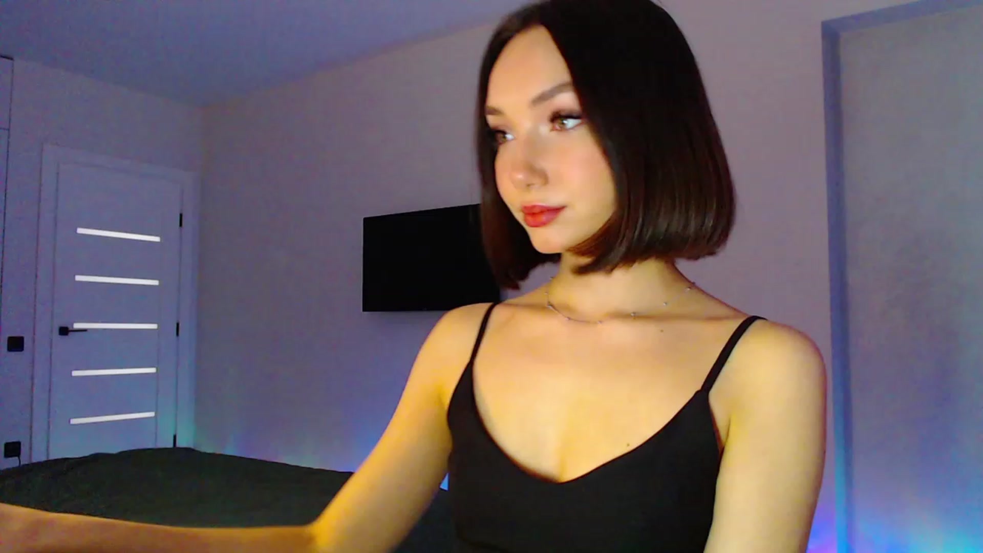 Gallery image thumbnail from Browncat04's myfreecams stream on, 03/02/2024, 13:40 image 14 of 20