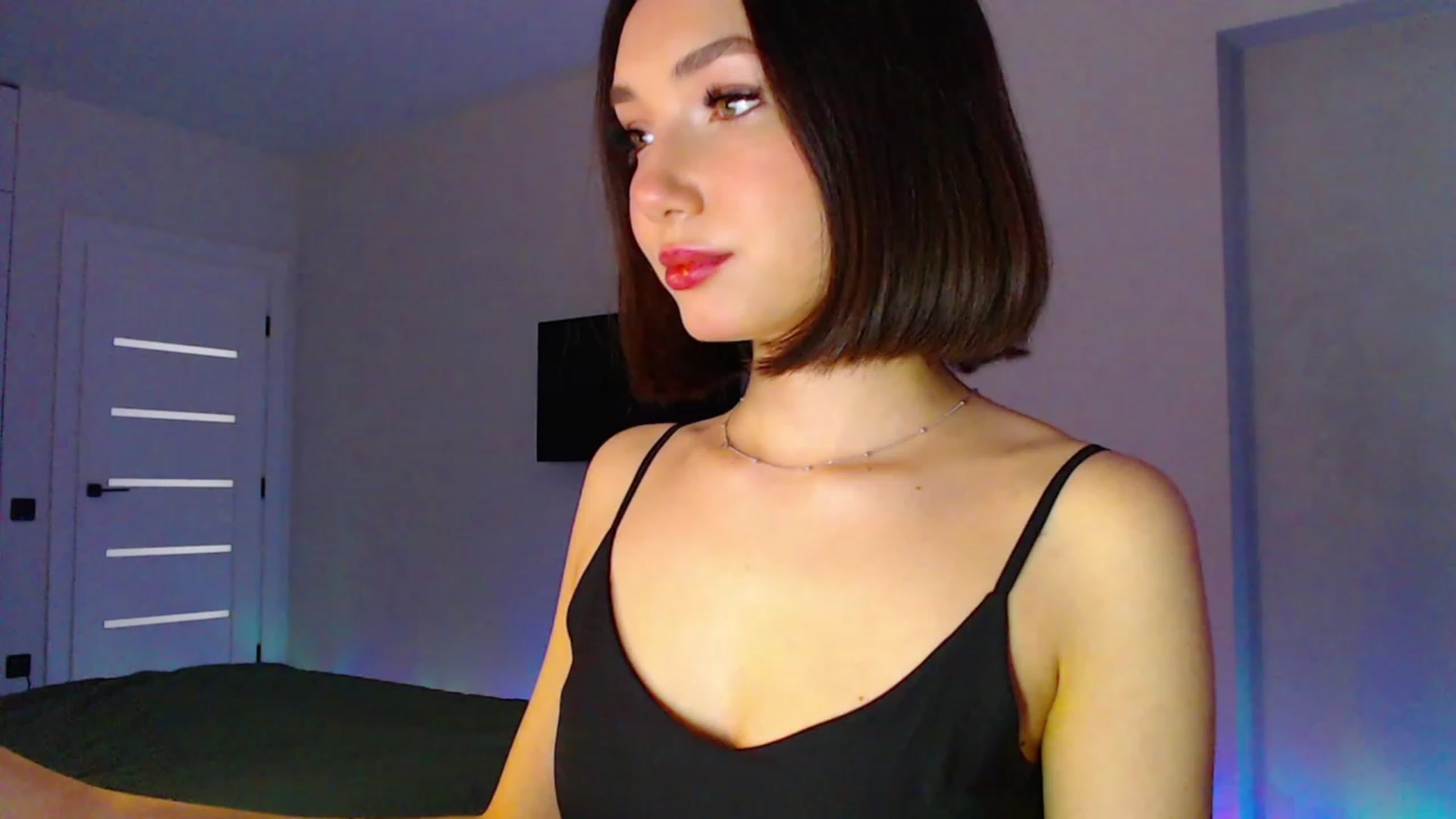 Gallery image thumbnail from Browncat04's myfreecams stream on, 03/02/2024, 13:40 image 6 of 20
