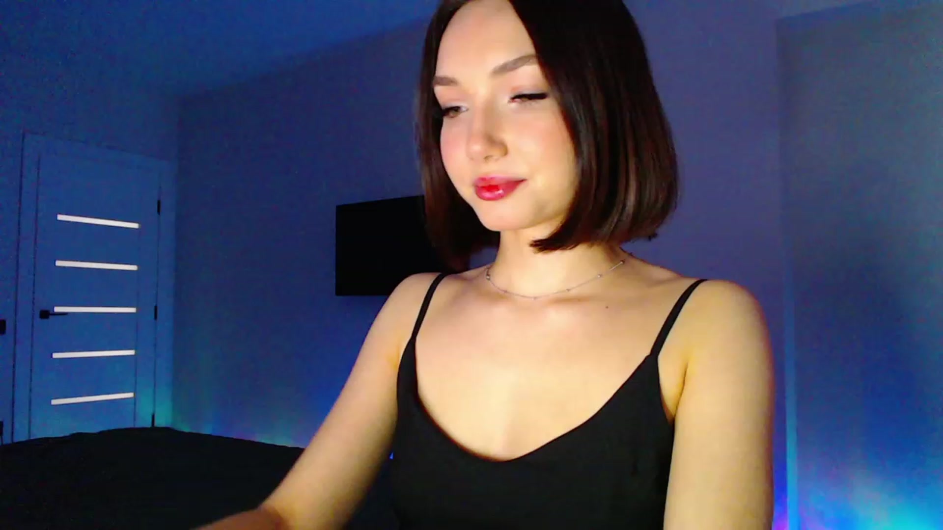 Gallery image thumbnail from Browncat04's myfreecams stream on, 03/02/2024, 14:24 image 16 of 20