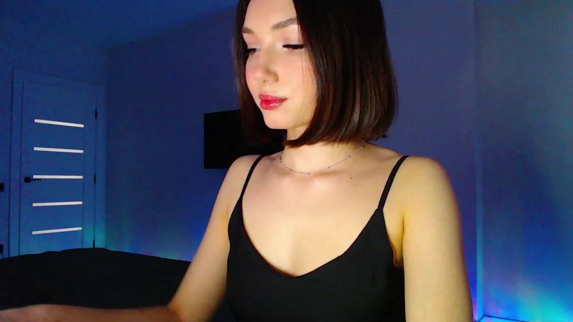 Gallery image thumbnail from Browncat04's myfreecams stream on, 03/02/2024, 14:24 image 6 of 20