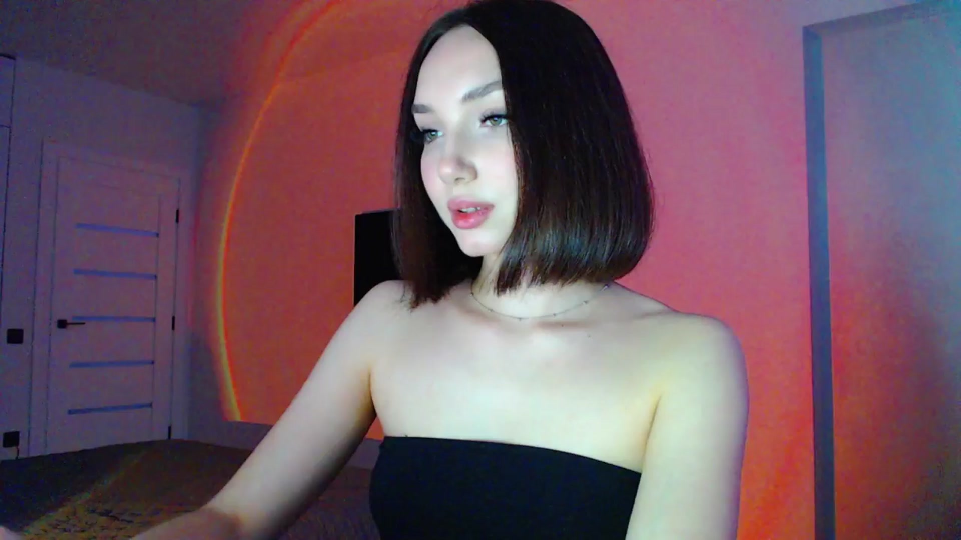 Gallery image thumbnail from Browncat04's myfreecams stream on, 04/13/2024, 14:57 image 7 of 20