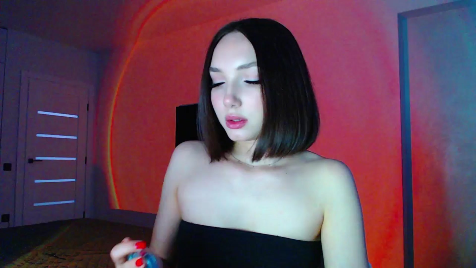 Gallery image thumbnail from Browncat04's myfreecams stream on, 04/13/2024, 14:57 image 15 of 20