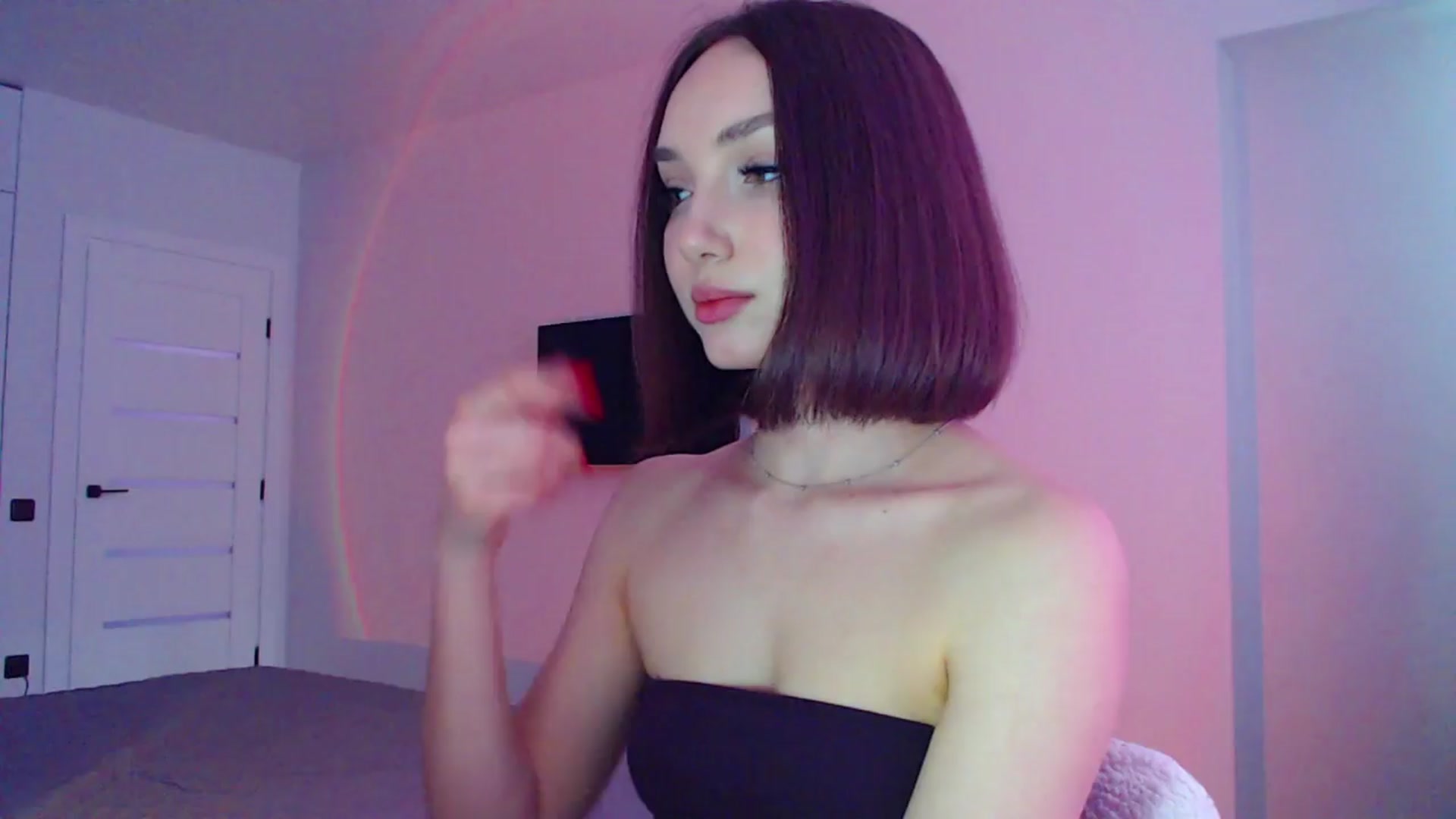 Gallery image thumbnail from Browncat04's myfreecams stream on, 04/13/2024, 14:57 image 4 of 20