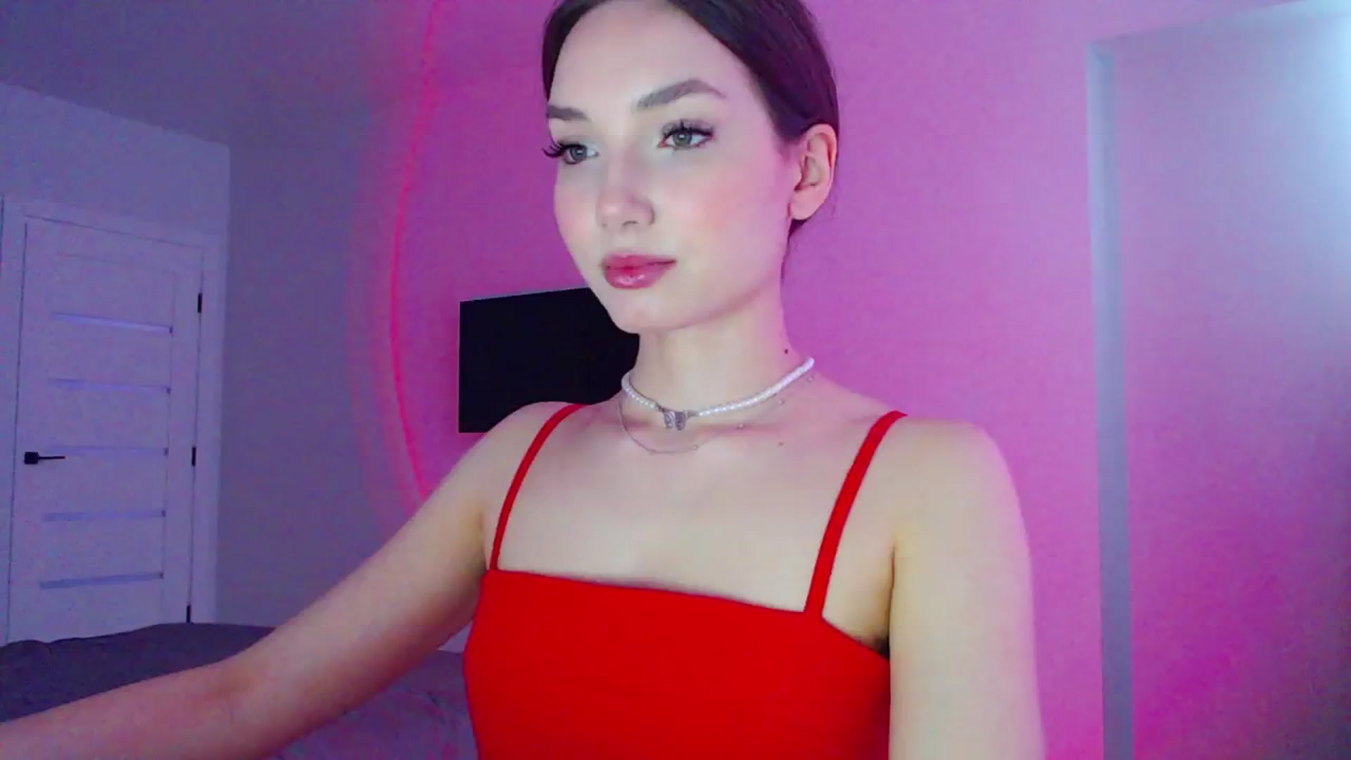 Gallery image thumbnail from Browncat04's myfreecams stream on, 05/11/2024, 14:36 image 6 of 20