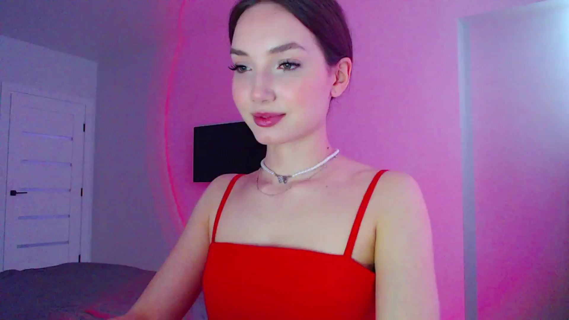 Gallery image thumbnail from Browncat04's myfreecams stream on, 05/11/2024, 14:36 image 3 of 20