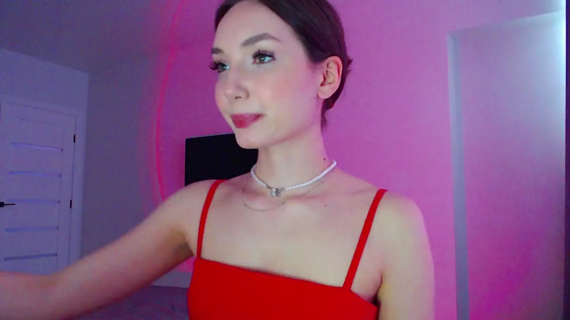 Gallery image thumbnail from Browncat04's myfreecams stream on, 05/11/2024, 14:36 image 2 of 20