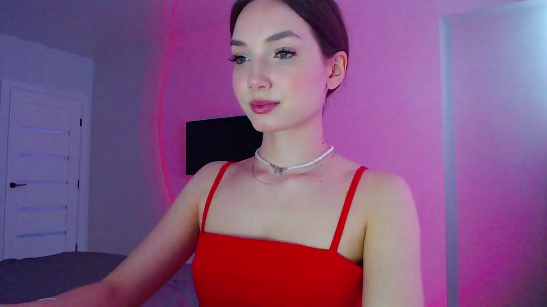 Gallery image thumbnail from Browncat04's myfreecams stream on, 05/11/2024, 14:36 image 5 of 20