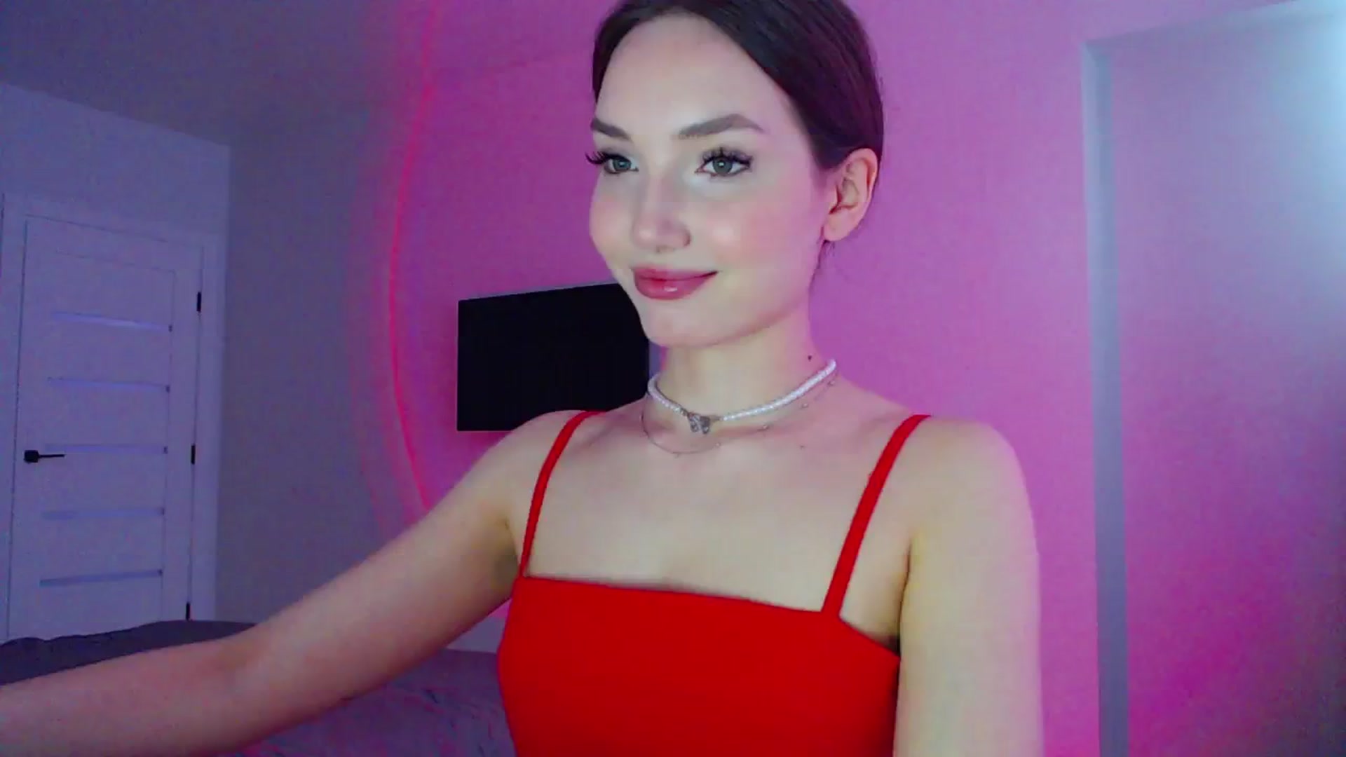 Gallery image thumbnail from Browncat04's myfreecams stream on, 05/11/2024, 14:36 image 7 of 20