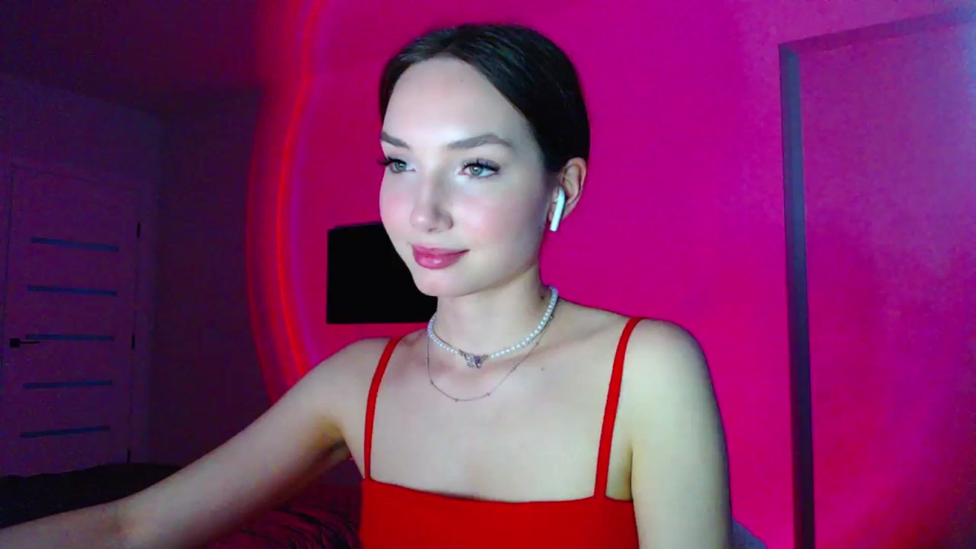 Gallery image thumbnail from Browncat04's myfreecams stream on, 05/11/2024, 16:01 image 5 of 20