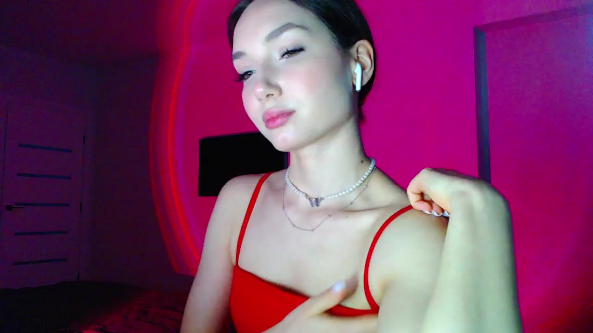 Gallery image thumbnail from Browncat04's myfreecams stream on, 05/11/2024, 16:30 image 2 of 20