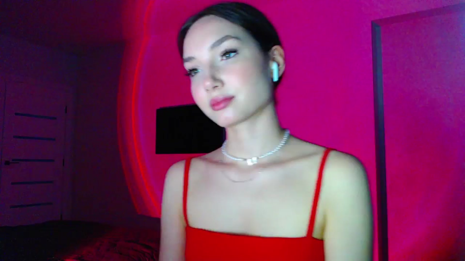 Gallery image thumbnail from Browncat04's myfreecams stream on, 05/11/2024, 16:30 image 13 of 20