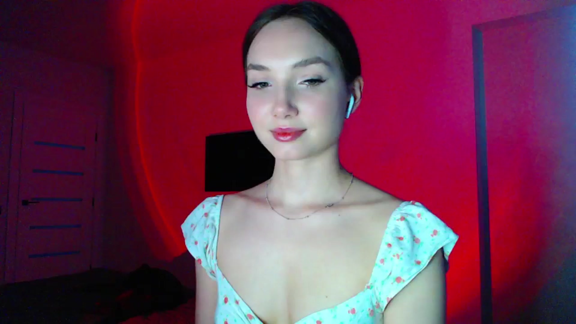 Gallery image thumbnail from Browncat04's myfreecams stream on, 05/25/2024, 15:44 image 9 of 20