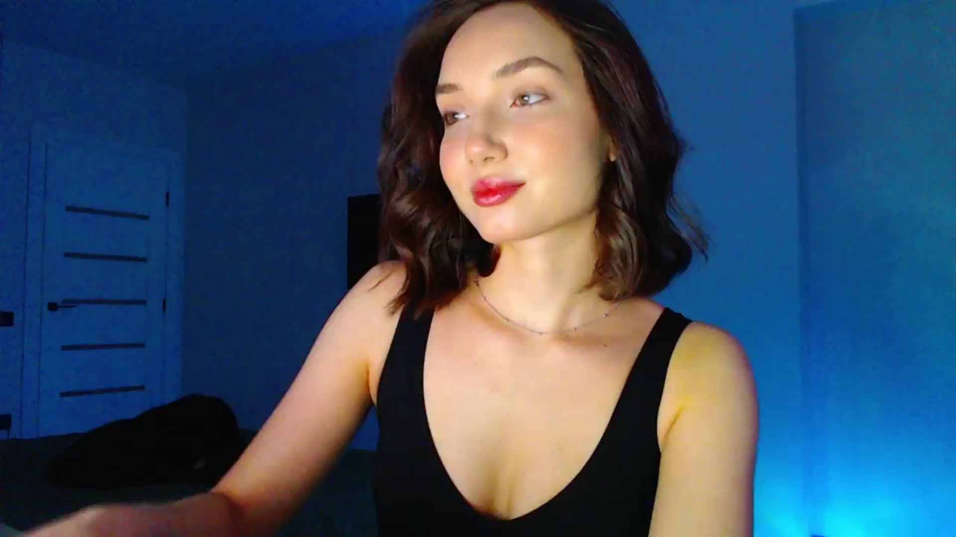 Gallery image thumbnail from Browncat04's myfreecams stream on, 06/18/2024, 15:46 image 4 of 20