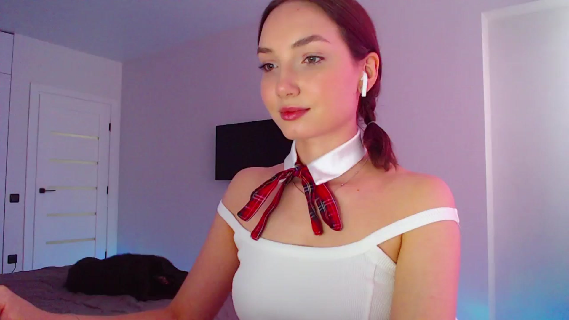 Gallery image thumbnail from Browncat04's myfreecams stream on, 07/04/2024, 14:51 image 2 of 20