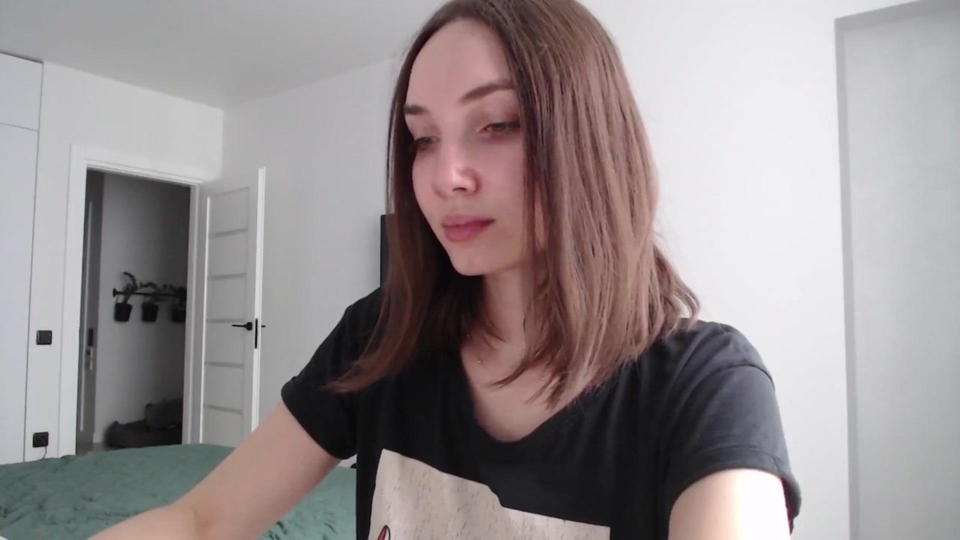 Gallery image thumbnail from Browncat04's myfreecams stream on, 08/06/2024, 12:23 image 6 of 20