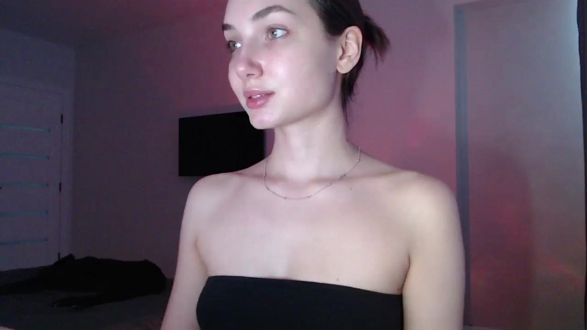 Gallery image thumbnail from Browncat04's myfreecams stream on, 08/09/2024, 14:59 image 10 of 20