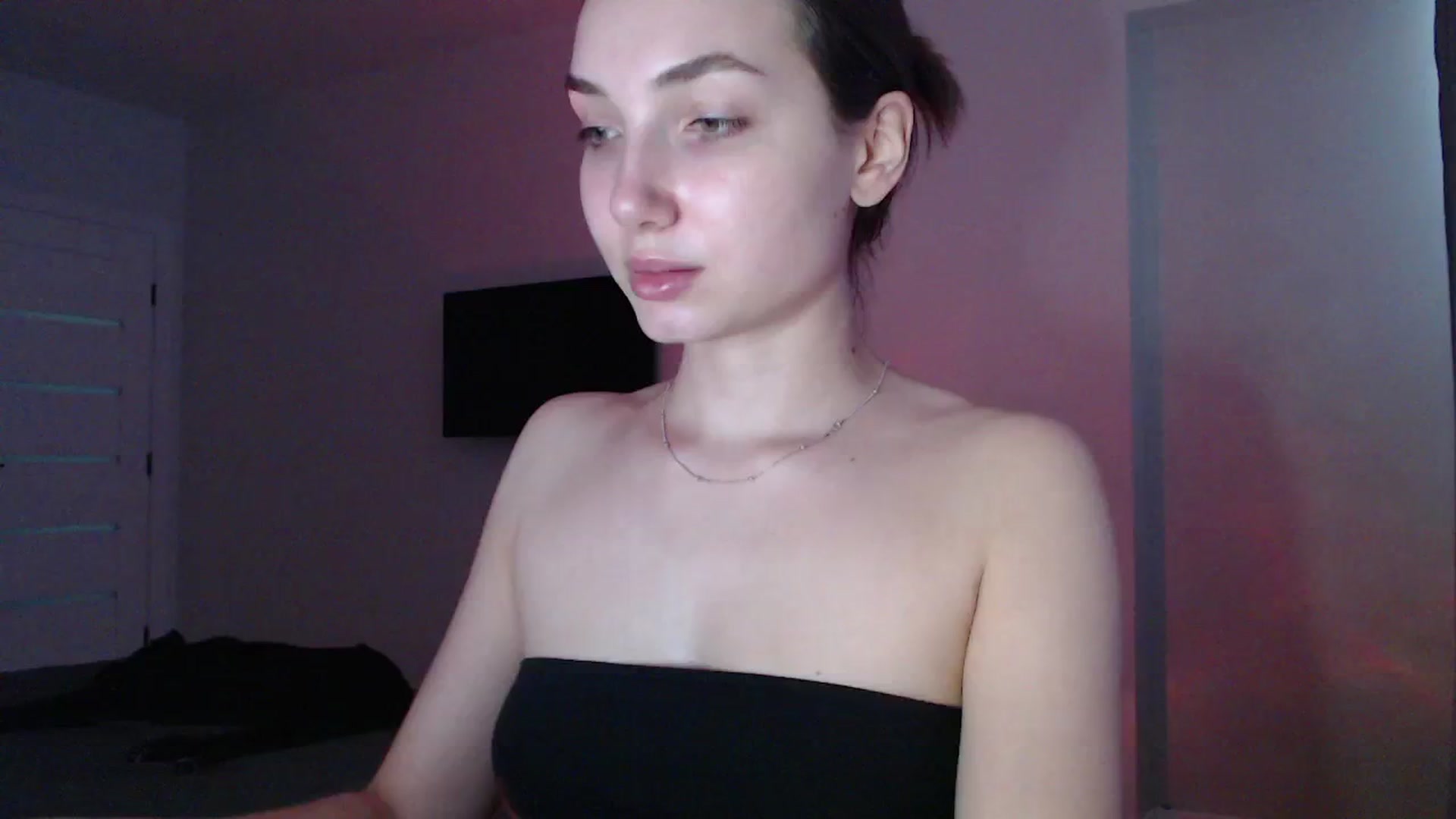 Gallery image thumbnail from Browncat04's myfreecams stream on, 08/09/2024, 14:59 image 9 of 20