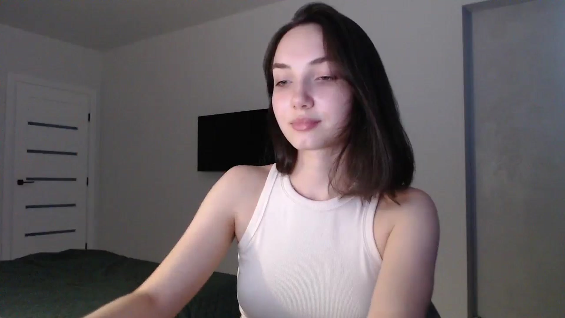 Gallery image thumbnail from Browncat04's myfreecams stream on, 08/13/2024, 16:13 image 19 of 20