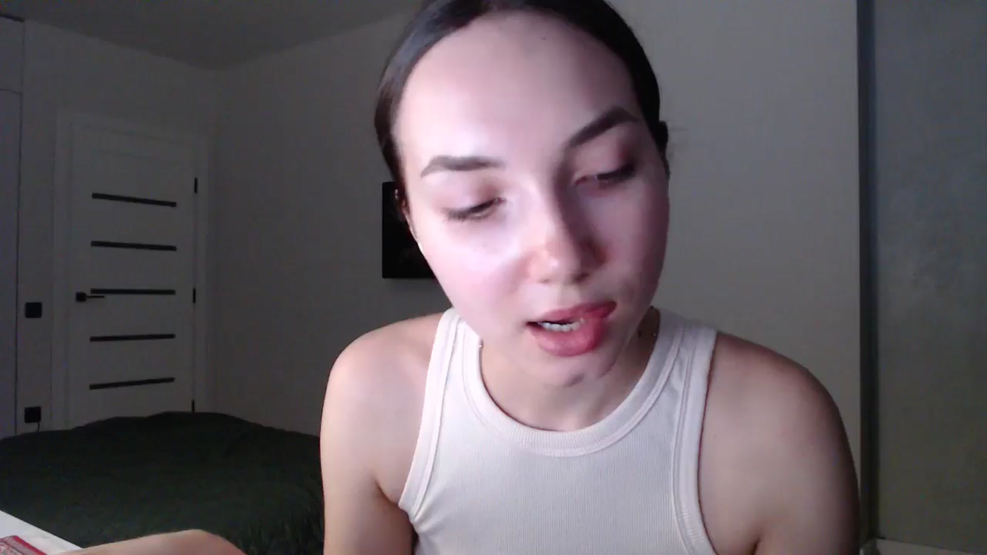 Gallery image thumbnail from Browncat04's myfreecams stream on, 08/13/2024, 17:26 image 12 of 20