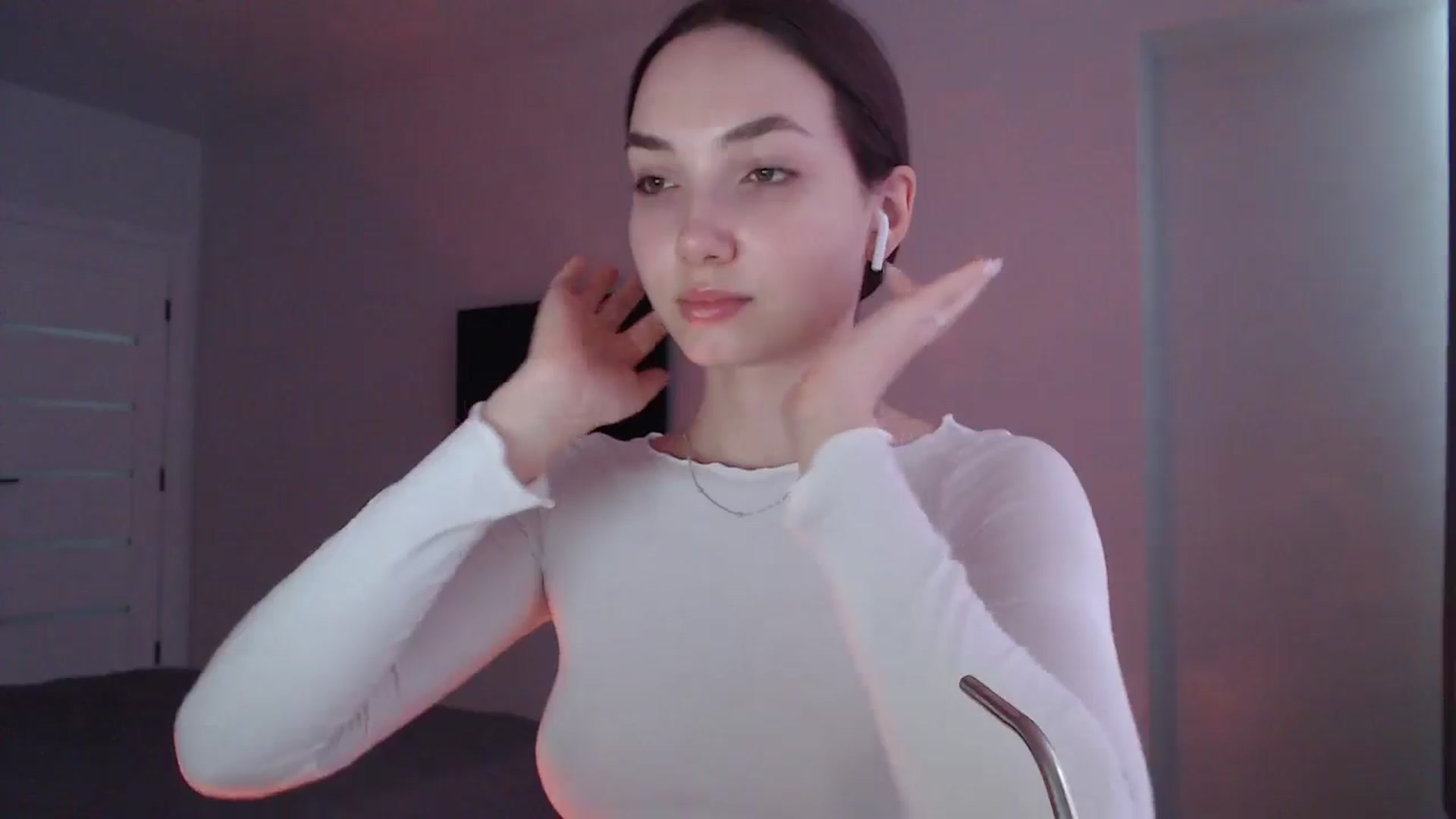 Gallery image thumbnail from Browncat04's myfreecams stream on, 08/15/2024, 11:59 image 11 of 20