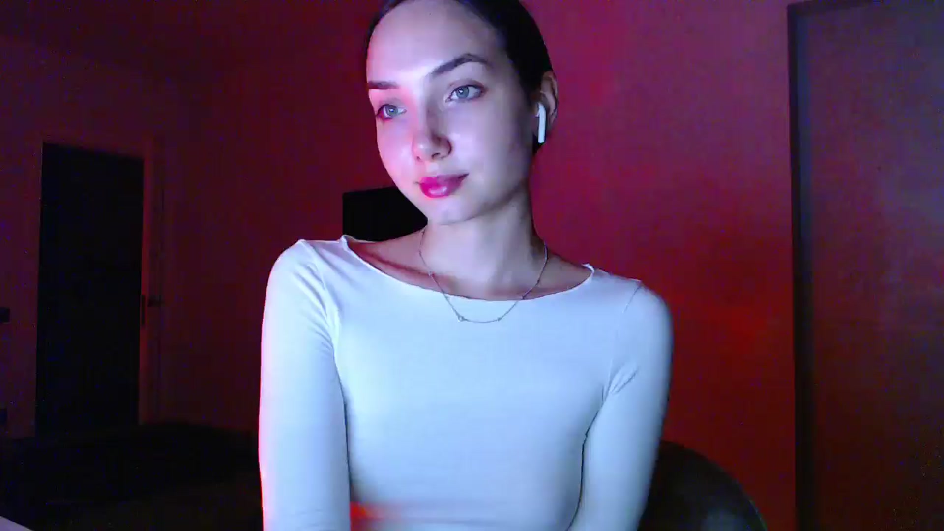 Gallery image thumbnail from Browncat04's myfreecams stream on, 08/24/2024, 18:30 image 14 of 20