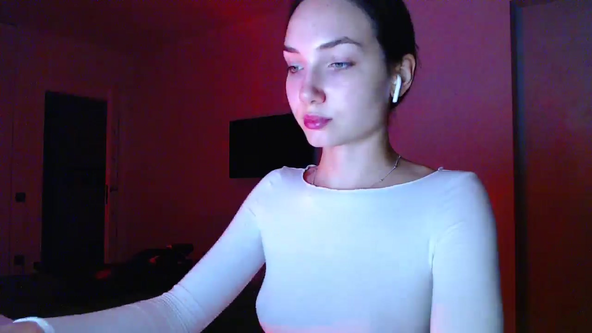 Gallery image thumbnail from Browncat04's myfreecams stream on, 08/24/2024, 18:30 image 2 of 20