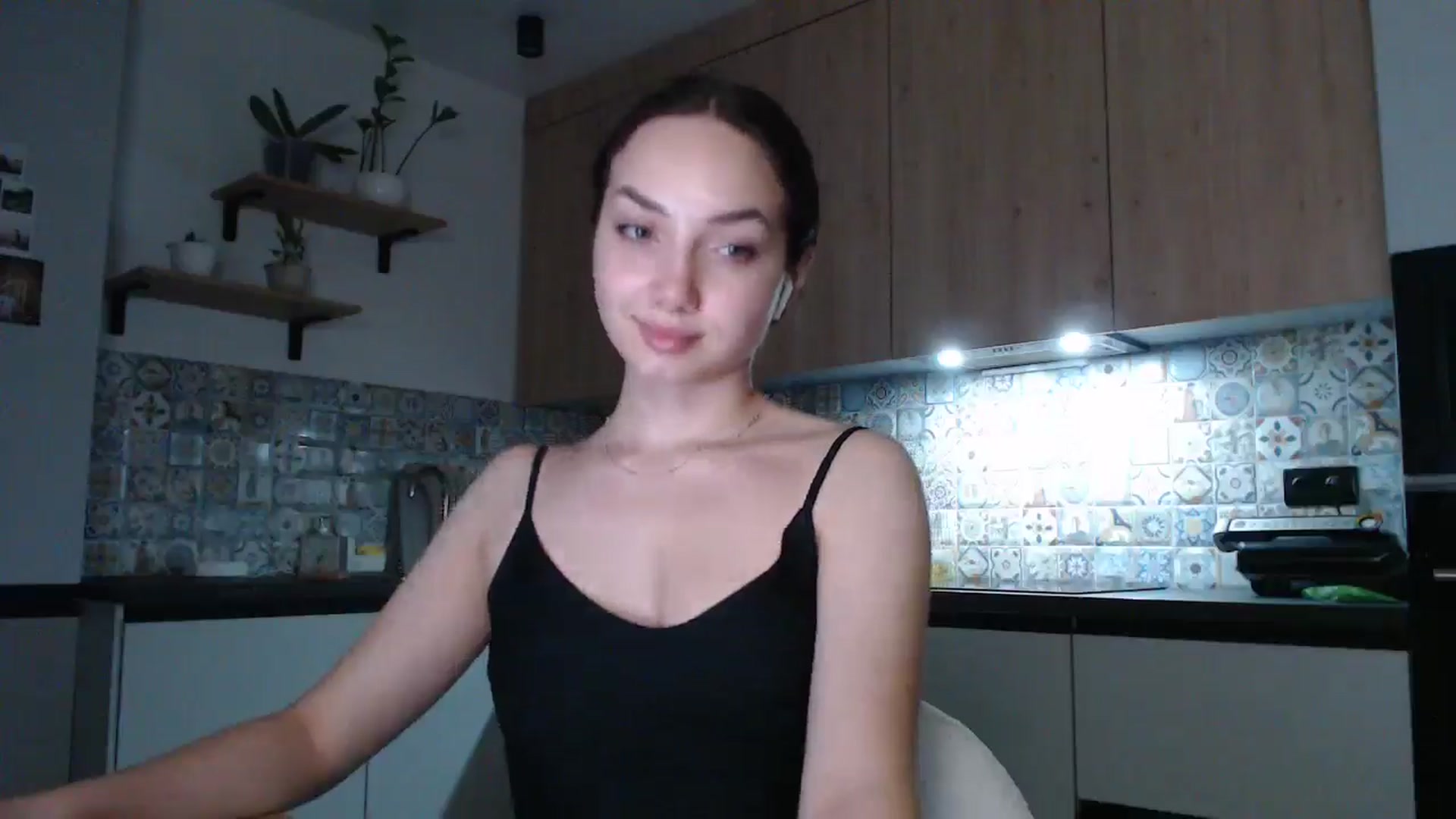 Gallery image thumbnail from Browncat04's myfreecams stream on, 10/05/2024, 16:14 image 14 of 20